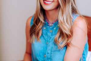 德甲联赛标志与拜仁慕尼黑队徽