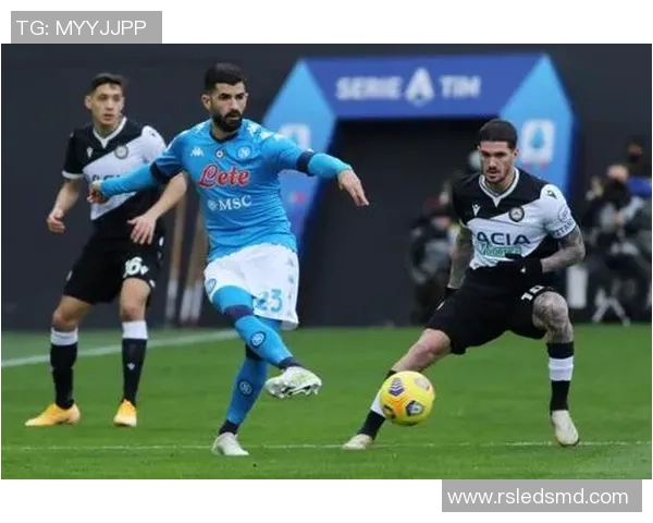 足总杯精彩对决里昂大胜那不勒斯神奇扑救点燃全场激情