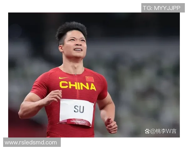 重庆羽毛球队逆袭之路揭秘：从默默无闻到冠军赛的辉煌历程