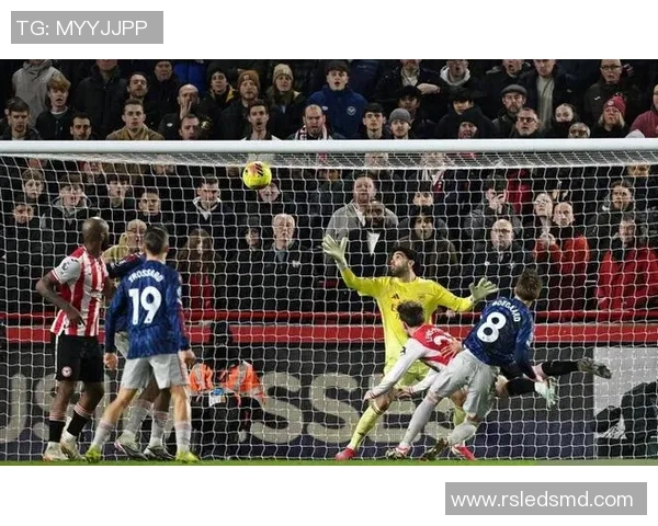 德甲激战阿森纳大胜曼城六球狂潮帽子戏法点燃全场热情