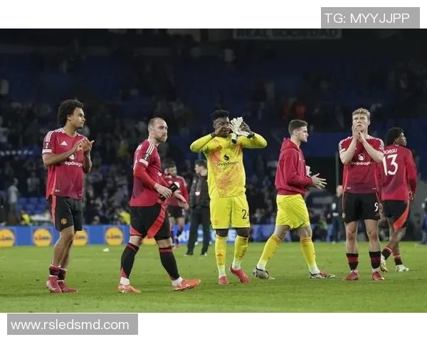 欧联杯激战巴萨绝杀曼联全场沸腾精彩集锦回顾