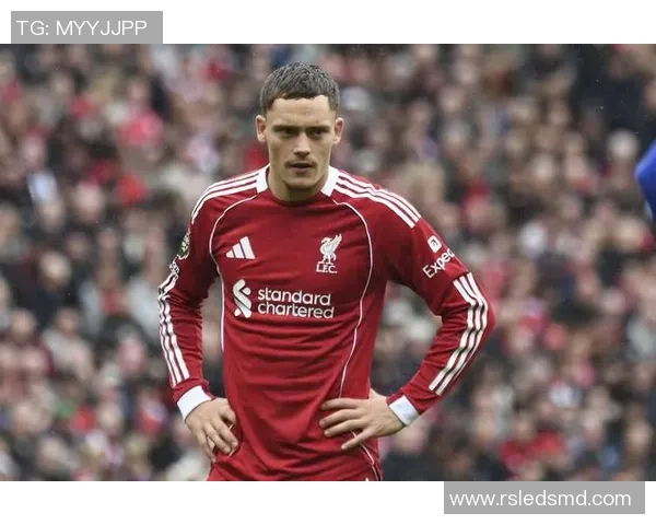 友谊赛激战：利物浦险胜拜仁红牌事件引发全场热议