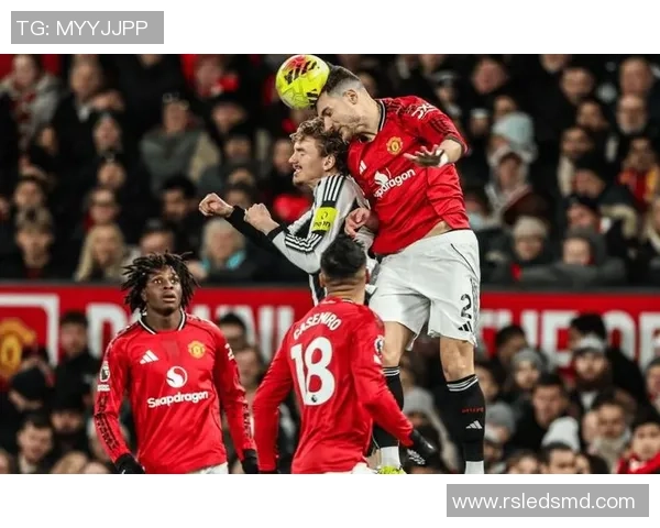 国王杯激战利物浦与曼联握手言和绝杀时刻引发全场沸腾