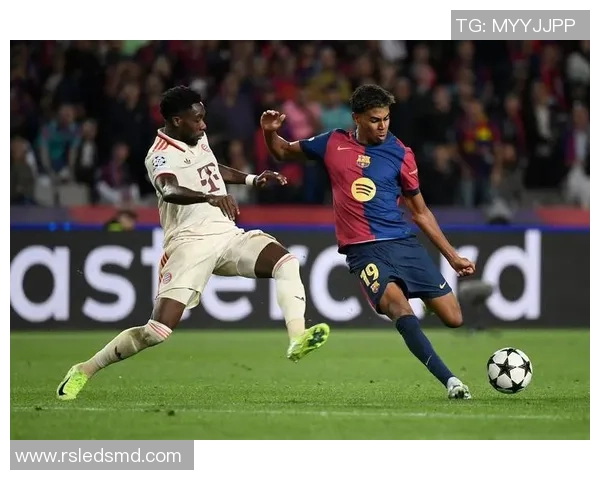 巴萨在世界杯中以3-0战胜AC米兰帽子戏法引发全场狂欢赛后点评精彩纷呈