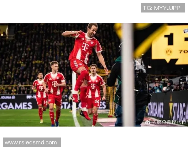 英超激战：多特蒙德6比2狂胜皇马补时进球点燃全场激情