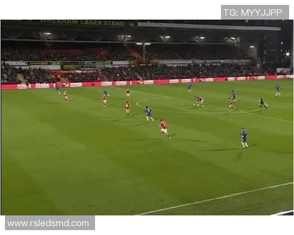 足总杯精彩对决多特蒙德逆转里昂红牌事件引发全场热议